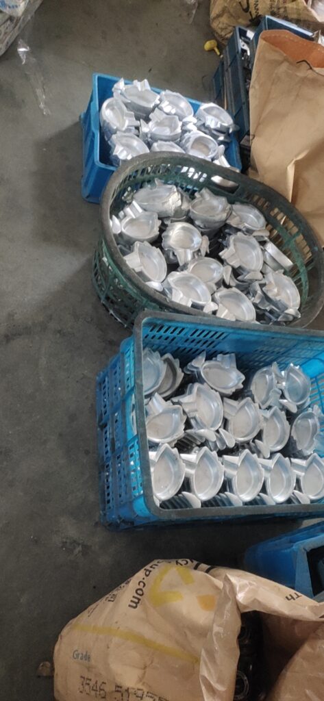 Xinpang Smoking Accessories Factory – OEM & ODM manufacturer of premium cigar cutters, cigar ashtrays, cigar cases, luxury smoking accessories, and custom gift sets in China.